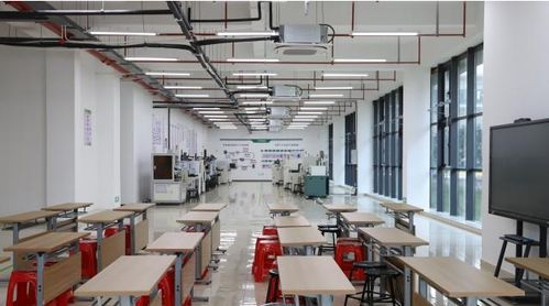 江西省電子信息工程學(xué)校與江西美晨 廠中校 產(chǎn)教融合項(xiàng)目初見成效